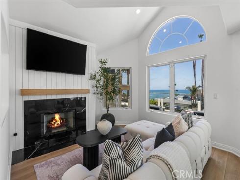 2508 Ocean Boulevard, Corona del Mar, CA