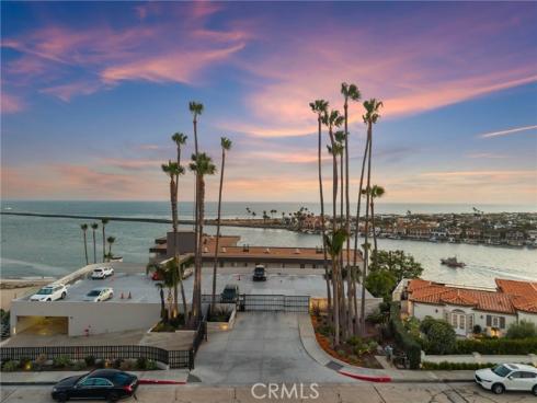2508 Ocean Boulevard, Corona del Mar, CA