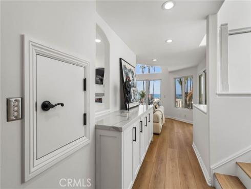 2508 Ocean Boulevard, Corona del Mar, CA