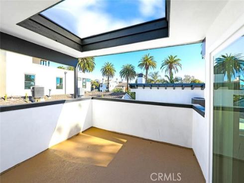 503  Marguerite  , Corona del Mar, CA