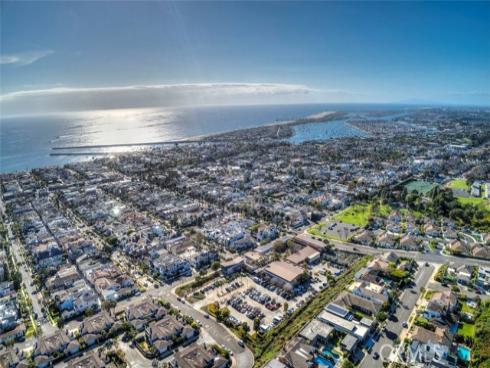 3741  Geranium  , Corona del Mar, CA