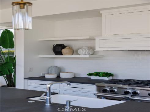 408  Poinsettia   Avenue, Corona del Mar, CA