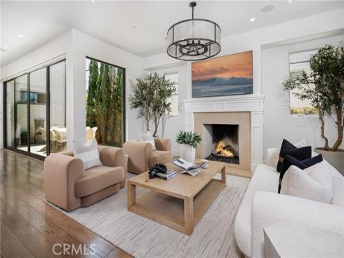 408  Poinsettia   Avenue, Corona del Mar, CA