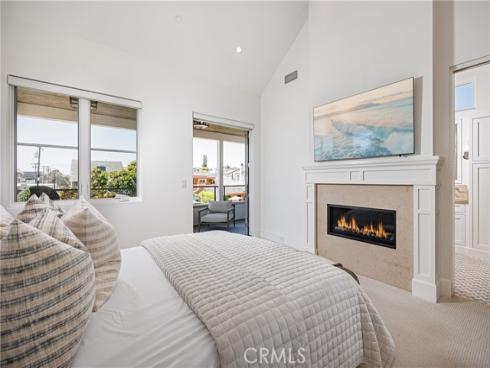 408  Poinsettia   Avenue, Corona del Mar, CA
