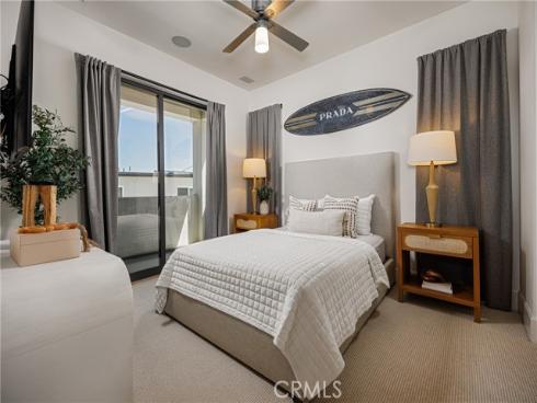 408  Poinsettia   Avenue, Corona del Mar, CA