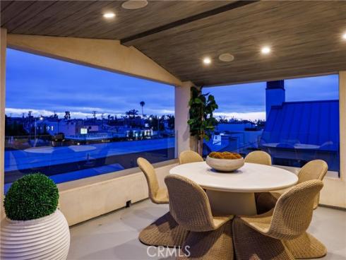 408  Poinsettia   Avenue, Corona del Mar, CA