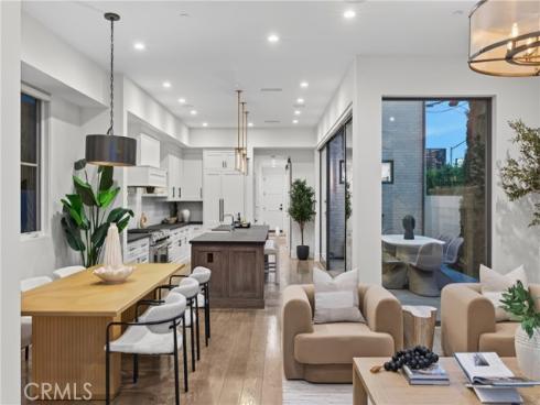 408  Poinsettia   Avenue, Corona del Mar, CA