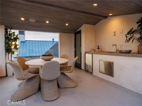 408  Poinsettia   Avenue, Corona del Mar, CA