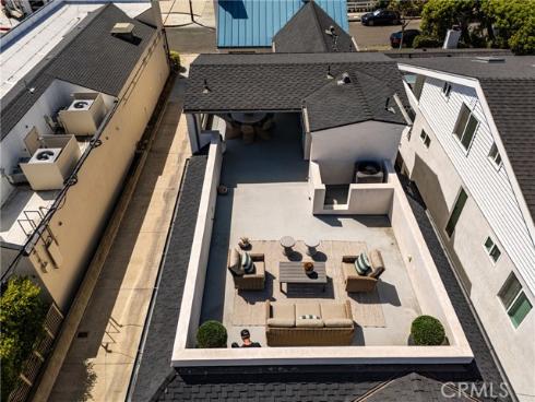 408  Poinsettia   Avenue, Corona del Mar, CA