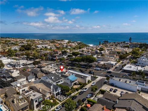 408  Poinsettia   Avenue, Corona del Mar, CA