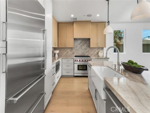 611 Marguerite B Avenue, Corona del Mar, CA