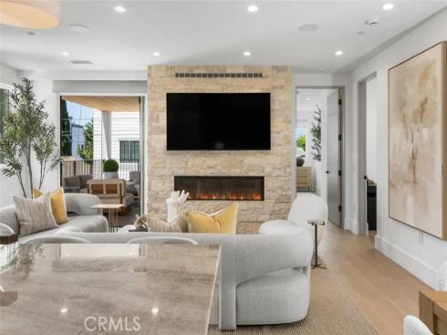 611 Marguerite B Avenue, Corona del Mar, CA