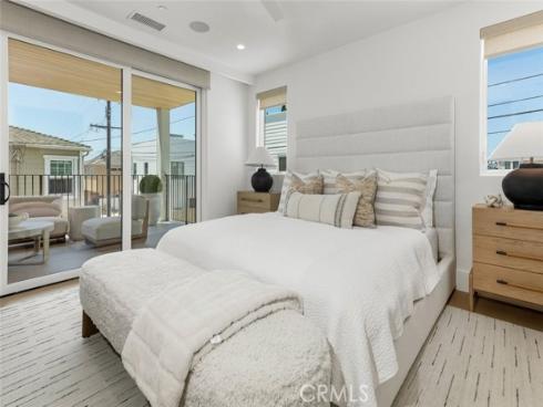 611 Marguerite B Avenue, Corona del Mar, CA