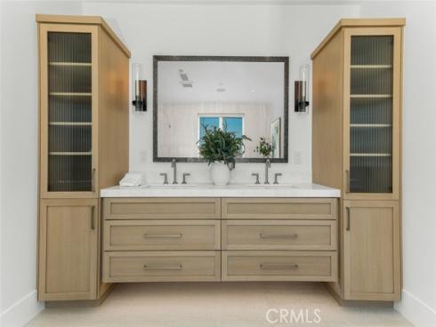 611 Marguerite B Avenue, Corona del Mar, CA