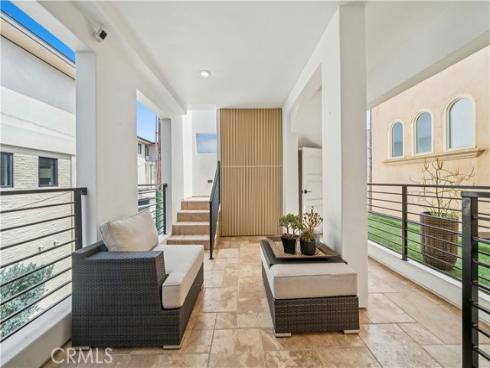 312 Carnation Avenue, Corona del Mar, CA
