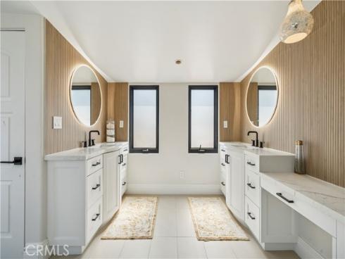 312 Carnation Avenue, Corona del Mar, CA