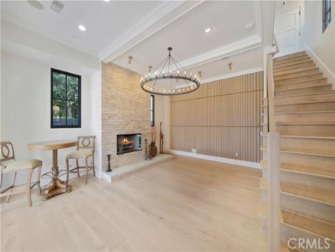 312 Carnation Avenue, Corona del Mar, CA
