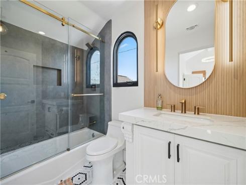 312 Carnation Avenue, Corona del Mar, CA