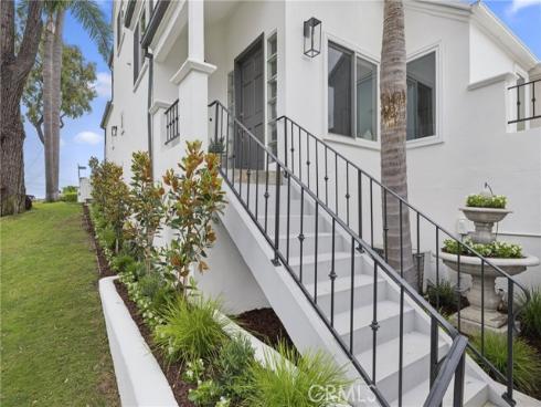 423 Poppy , Corona del Mar, CA