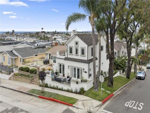 423  Poppy  , Corona del Mar, CA
