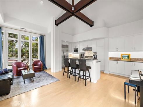 2741 Bungalow