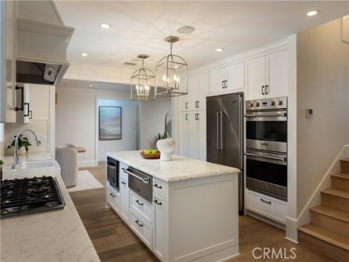 433  Seaward  , Corona del Mar, CA