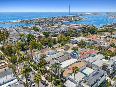 415  Goldenrod  , Corona del Mar, CA