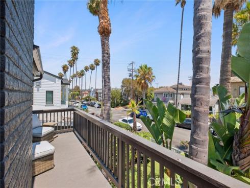415  Goldenrod  , Corona del Mar, CA
