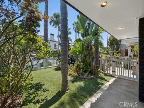 415  Goldenrod  , Corona del Mar, CA