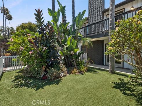 415  Goldenrod  , Corona del Mar, CA