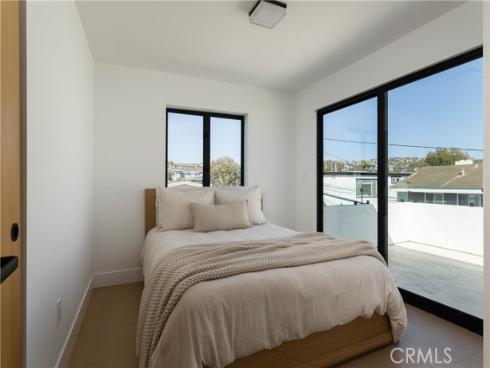 716 Orchid Avenue, Corona del Mar, CA