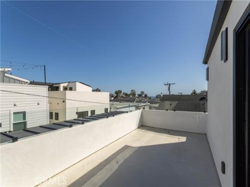 716 Orchid Avenue, Corona del Mar, CA