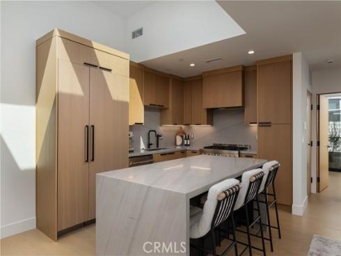 716 Orchid Avenue, Corona del Mar, CA