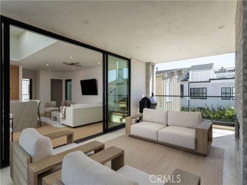 716 Orchid Avenue, Corona del Mar, CA
