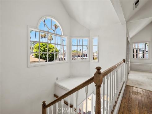 700 Goldenrod , Corona del Mar, CA