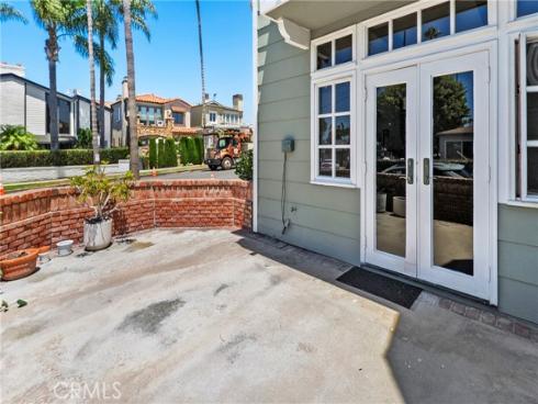 700 Goldenrod , Corona del Mar, CA