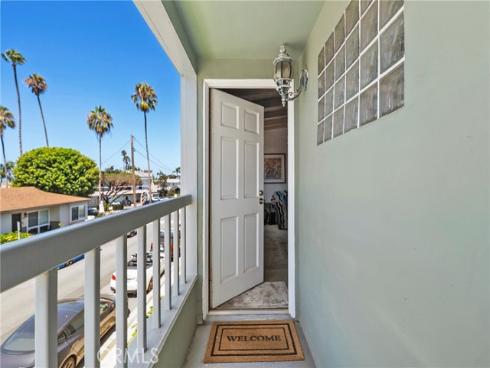 700 Goldenrod , Corona del Mar, CA