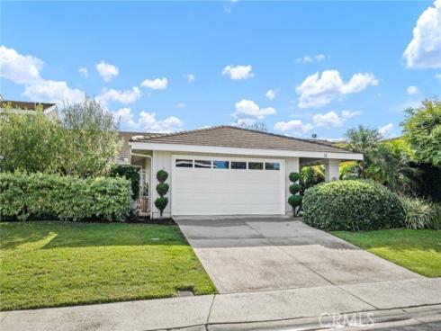 18  Shoal Drive  , Corona del Mar, CA