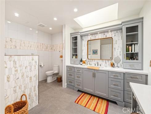 18  Shoal Drive  , Corona del Mar, CA