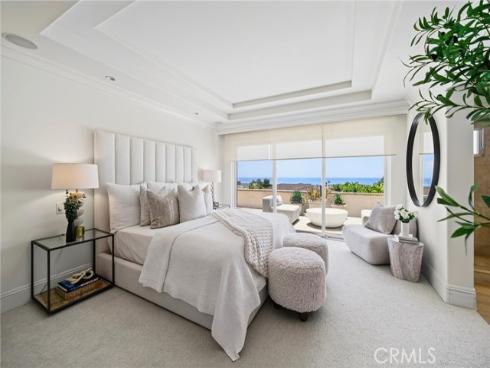 4807 Surrey Drive, Corona del Mar, CA