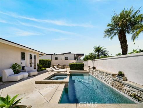 4807 Surrey Drive, Corona del Mar, CA