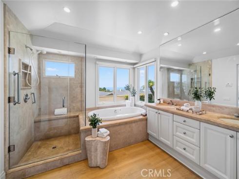 4807 Surrey Drive, Corona del Mar, CA