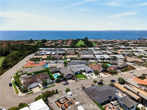 4807 Surrey Drive, Corona del Mar, CA