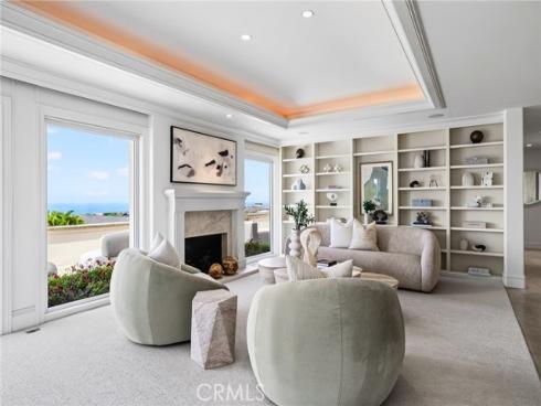 4807 Surrey Drive, Corona del Mar, CA