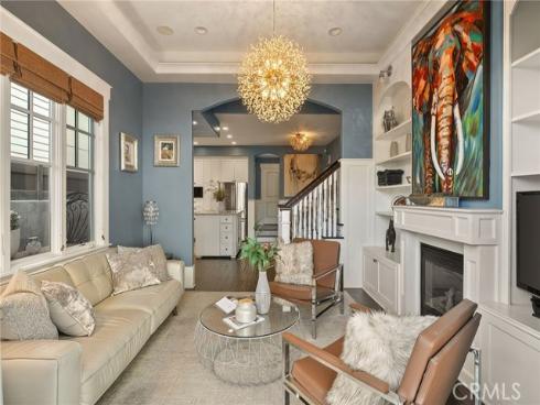 713 Larkspur Avenue, Corona del Mar, CA