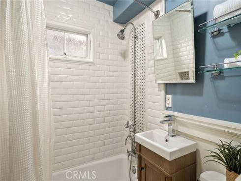 713 Larkspur Avenue, Corona del Mar, CA