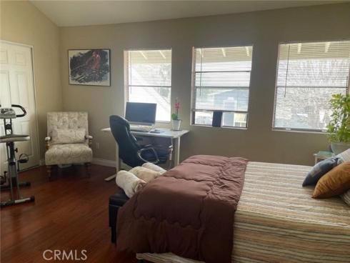 404 Brighton Springs , Costa Mesa, CA