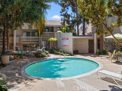 409  Bryson Springs  , Costa Mesa, CA