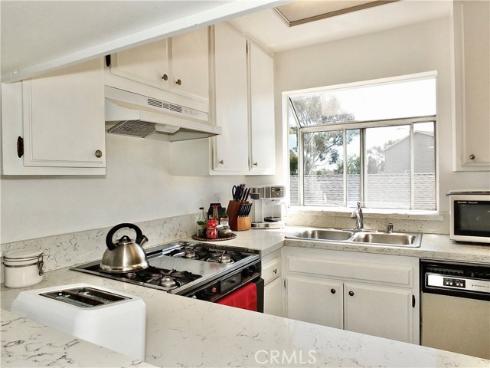 2330 Vanguard F102 , Costa Mesa, CA