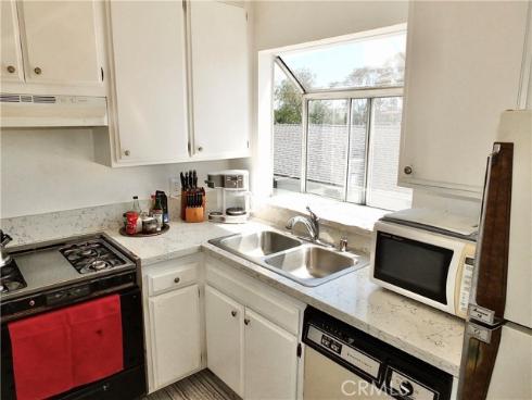 2330 Vanguard F102 , Costa Mesa, CA